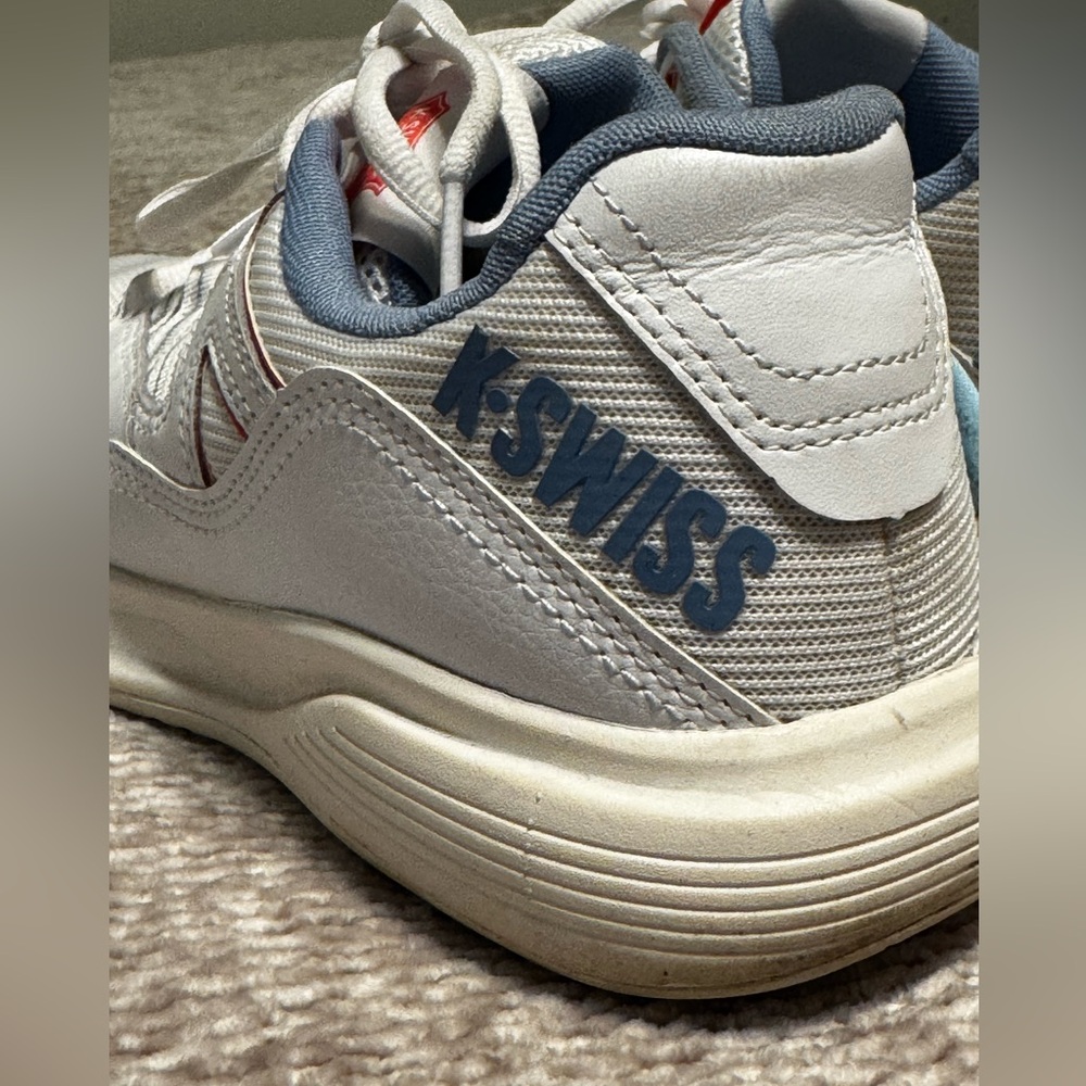 K-SWISS TURA TEAM WOMEN Pickleball Shoes 
WHITE/FADED DENIM/DUBARRY Size